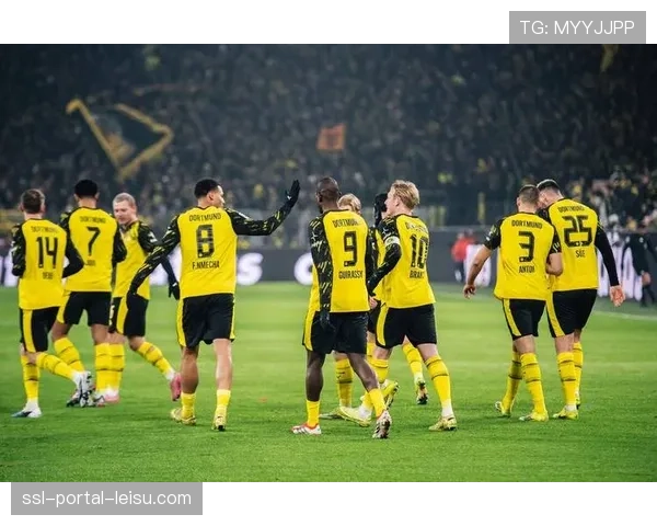 欧冠资格生死战：勒沃库森客场远征，多特蒙德高位压迫